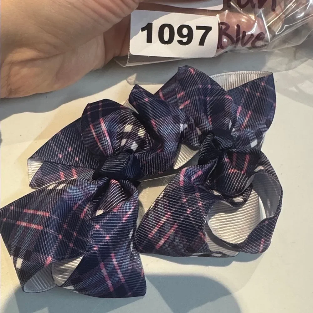 1097 Set of Two Blue plaid alligator clip hair bows